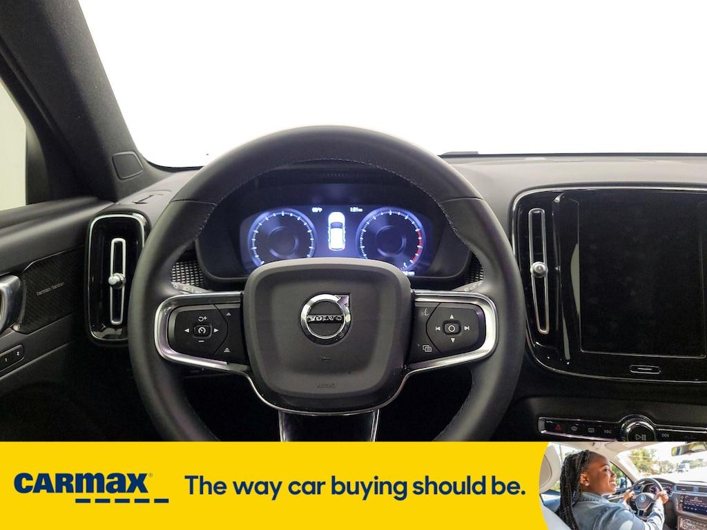 used 2022 Volvo XC40 car, priced at $26,998