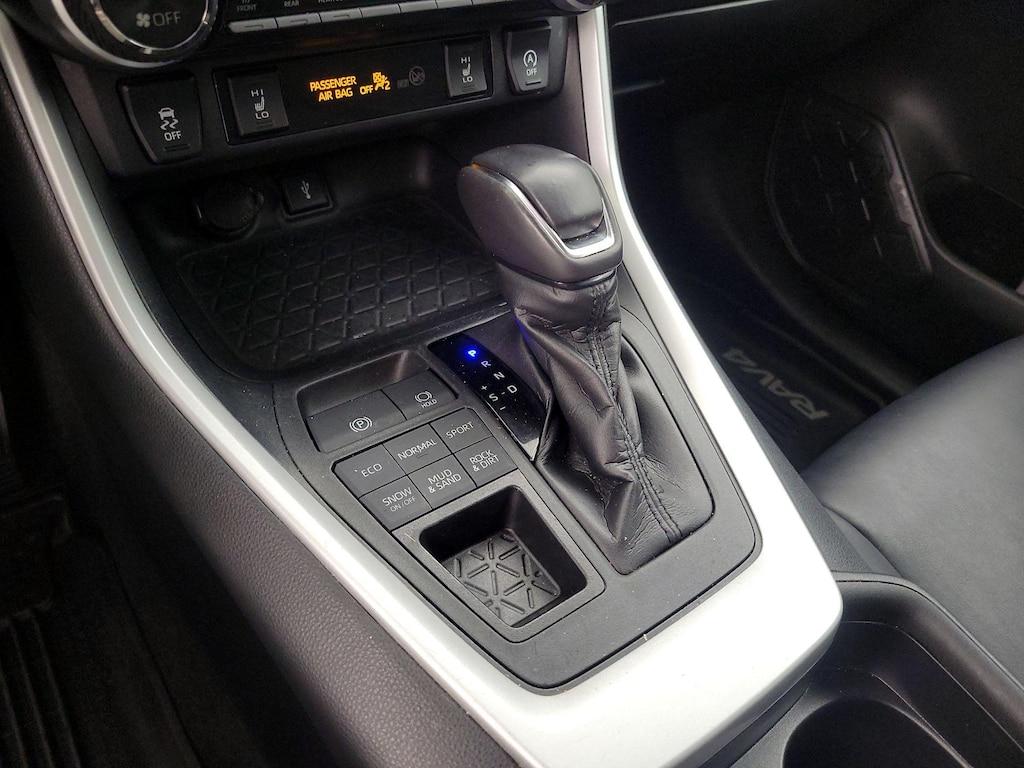 used 2020 Toyota RAV4 car, priced at $29,998