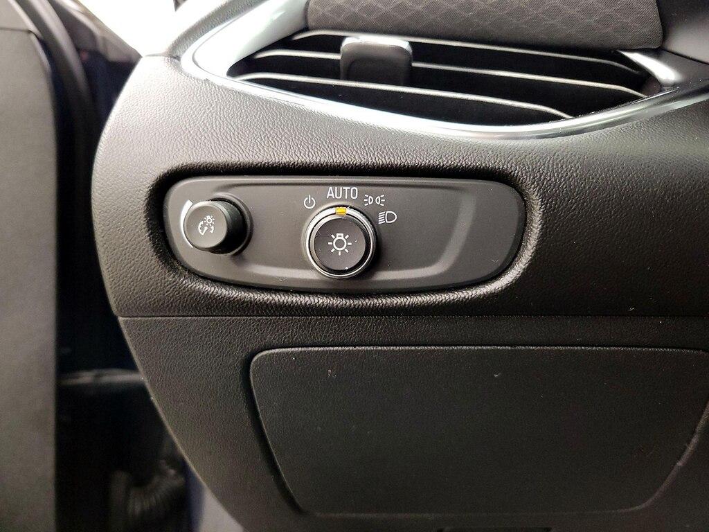 used 2018 Chevrolet Malibu car, priced at $13,998