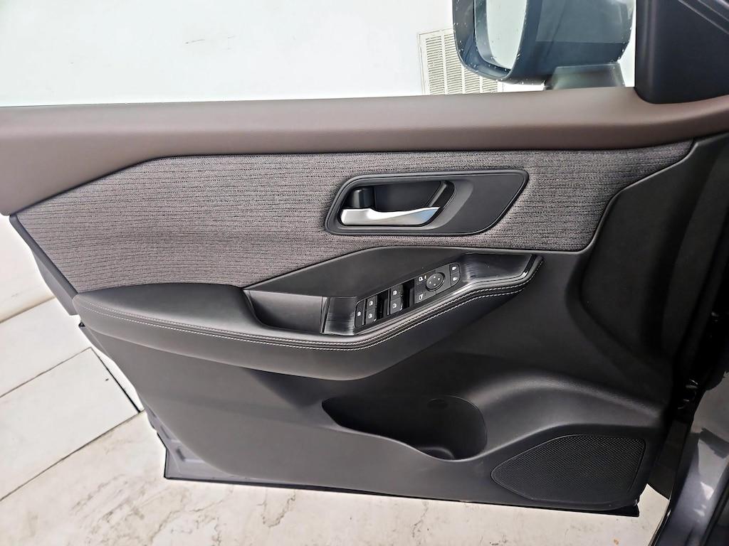 used 2023 Nissan Rogue car, priced at $21,998