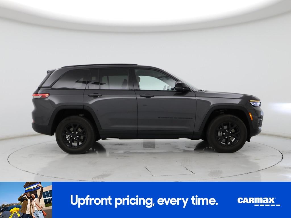 used 2025 Jeep Grand Cherokee car, priced at $39,998