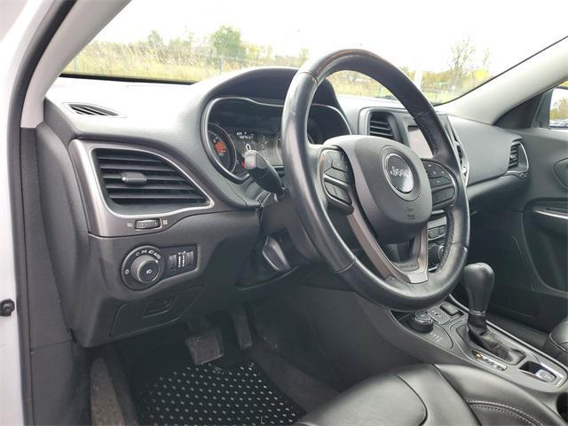 used 2019 Jeep Cherokee car, priced at $18,196