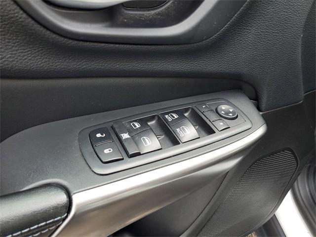 used 2019 Jeep Cherokee car, priced at $18,196