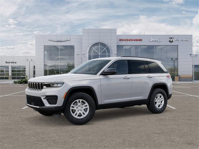 new 2025 Jeep Grand Cherokee car, priced at $35,693
