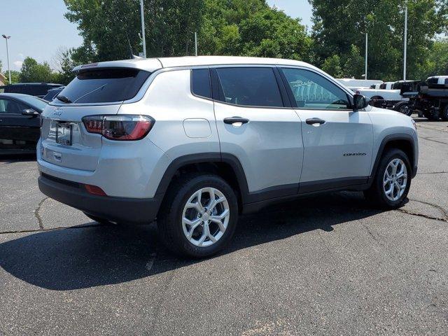 new 2024 Jeep Compass car, priced at $26,303