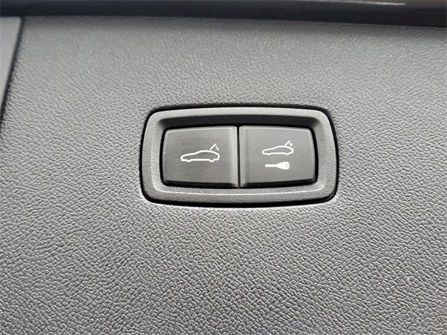 used 2021 Porsche Cayenne E-Hybrid car, priced at $54,000