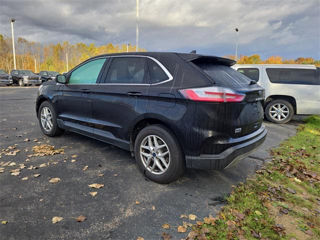used 2022 Ford Edge car, priced at $25,000