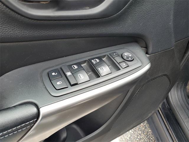 used 2019 Jeep Cherokee car, priced at $15,305