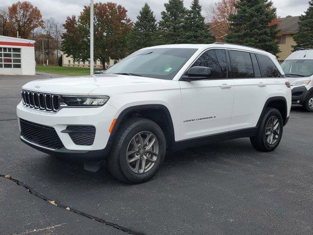 used 2023 Jeep Grand Cherokee car, priced at $35,900