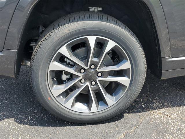 new 2024 Jeep Grand Cherokee L car, priced at $59,278