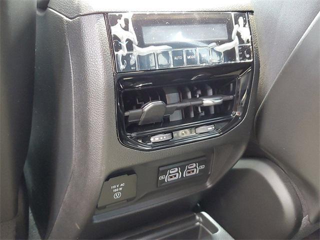 new 2024 Jeep Grand Cherokee L car, priced at $59,278