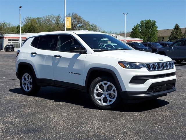 new 2024 Jeep Compass car, priced at $27,834