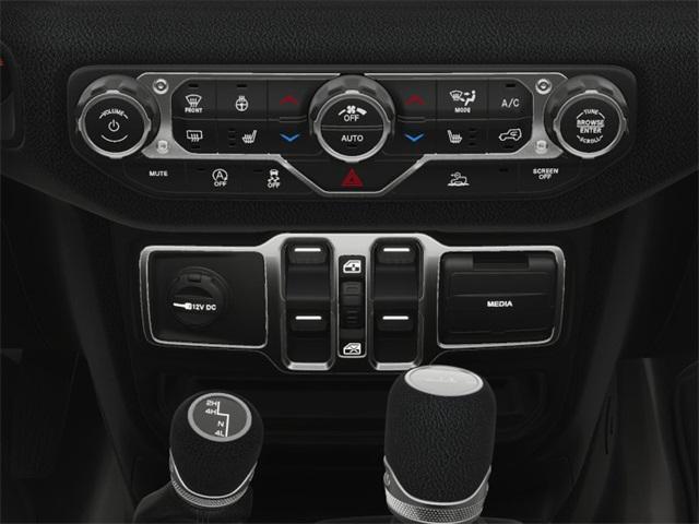 new 2025 Jeep Gladiator car, priced at $43,737