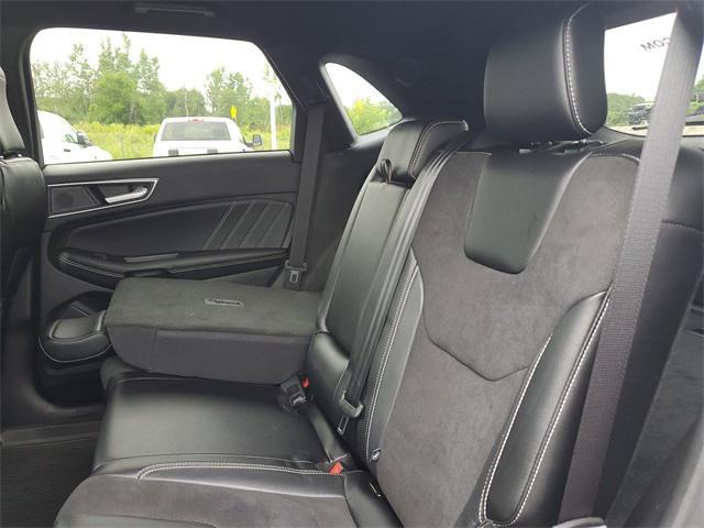 used 2024 Ford Edge car, priced at $37,500