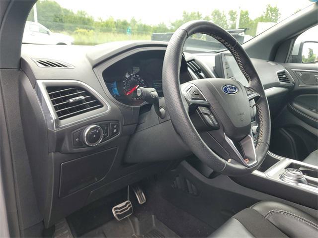 used 2024 Ford Edge car, priced at $37,500