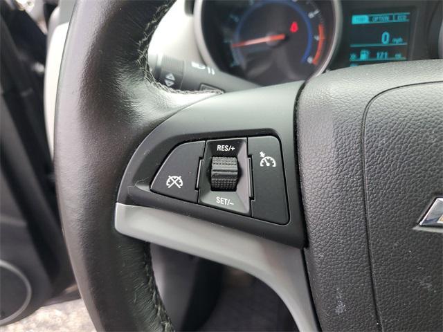 used 2014 Chevrolet Cruze car, priced at $9,988