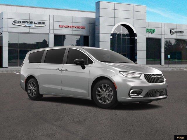 new 2024 Chrysler Pacifica car, priced at $47,781