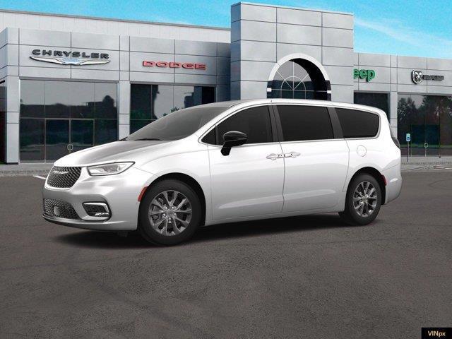 new 2024 Chrysler Pacifica car, priced at $47,781