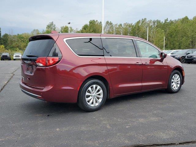 used 2019 Chrysler Pacifica car, priced at $25,500