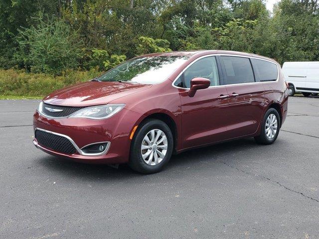 used 2019 Chrysler Pacifica car, priced at $25,500