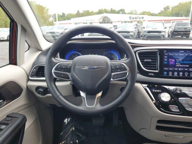 used 2019 Chrysler Pacifica car, priced at $25,500