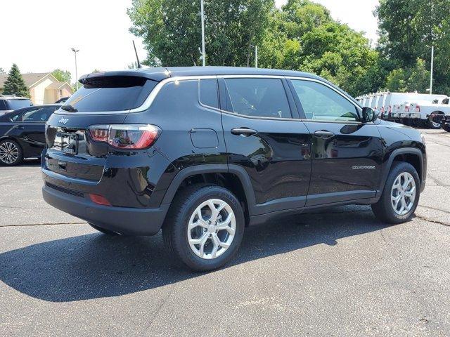 new 2024 Jeep Compass car, priced at $26,303