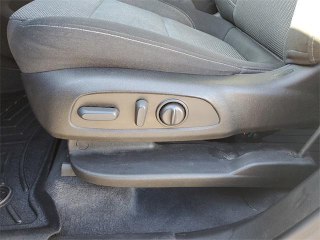 used 2023 Chevrolet Traverse car, priced at $26,421