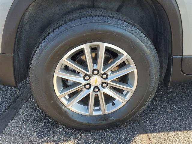 used 2023 Chevrolet Traverse car, priced at $26,421