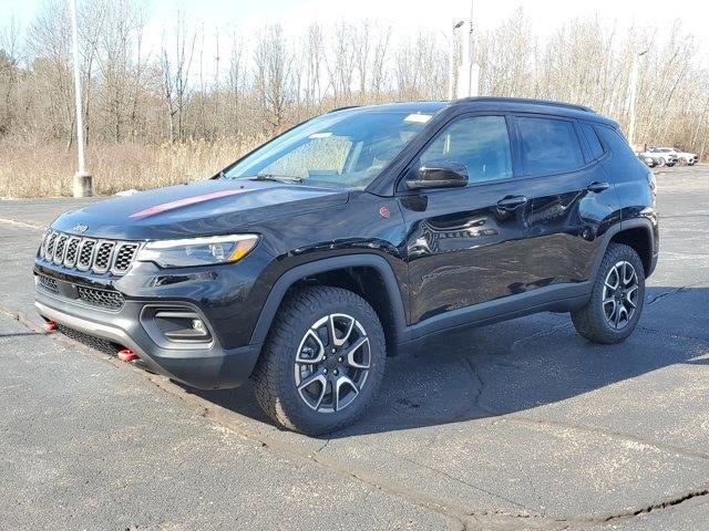 new 2024 Jeep Compass car, priced at $36,042