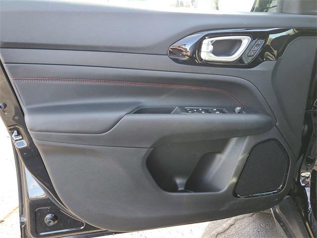 new 2024 Jeep Compass car, priced at $34,542