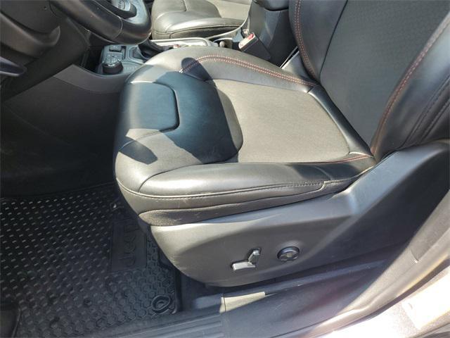 used 2019 Jeep Cherokee car, priced at $17,461