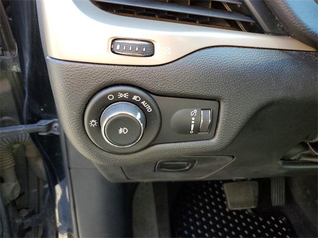 used 2018 Jeep Cherokee car, priced at $14,655