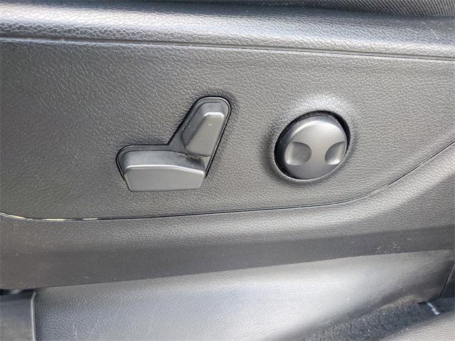 used 2022 Ram 1500 car, priced at $32,481