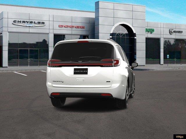 new 2024 Chrysler Pacifica car, priced at $48,032