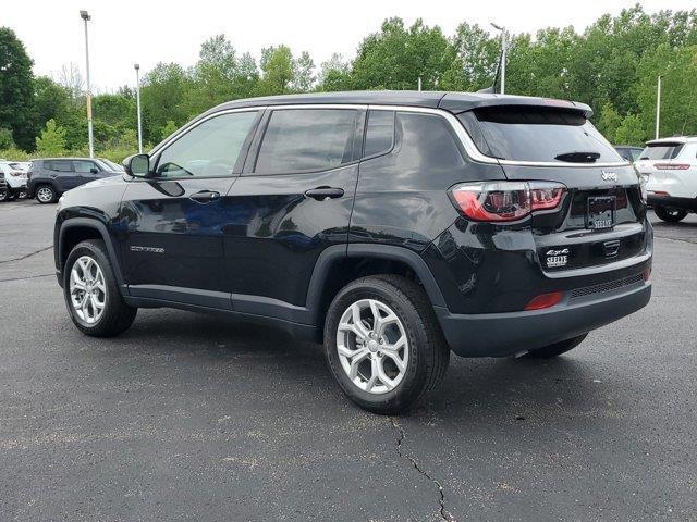 new 2024 Jeep Compass car, priced at $26,303