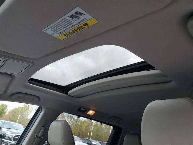 used 2014 Honda Odyssey car, priced at $9,900