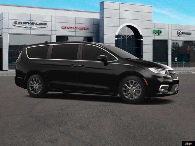 new 2024 Chrysler Pacifica car, priced at $47,611