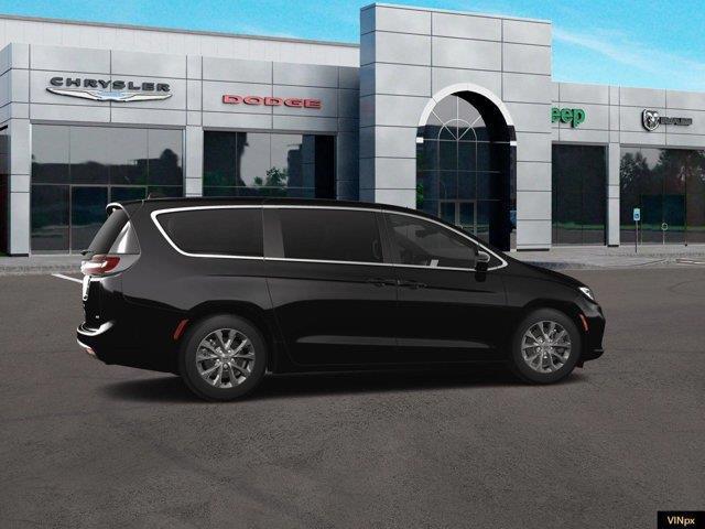 new 2024 Chrysler Pacifica car, priced at $47,611