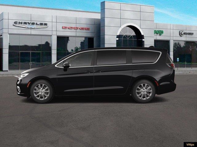 new 2024 Chrysler Pacifica car, priced at $47,611