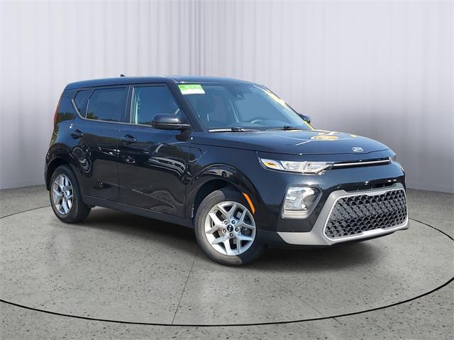 used 2021 Kia Soul car, priced at $13,369