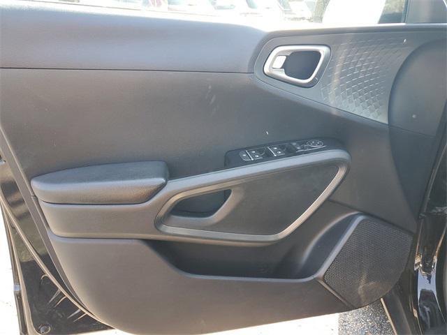 used 2021 Kia Soul car, priced at $13,369