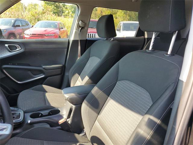 used 2021 Kia Soul car, priced at $13,369