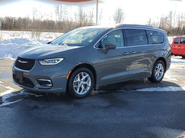 used 2021 Chrysler Pacifica car, priced at $23,995