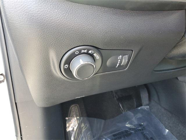 new 2024 Jeep Compass car, priced at $27,495