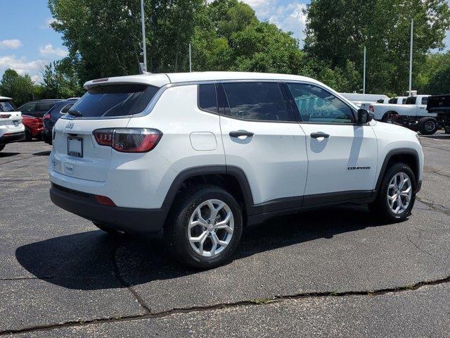 new 2024 Jeep Compass car, priced at $25,803