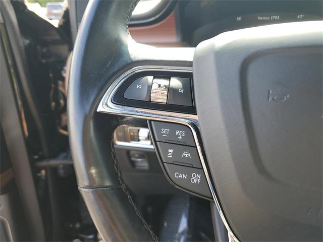 used 2022 Lincoln Nautilus car, priced at $35,500