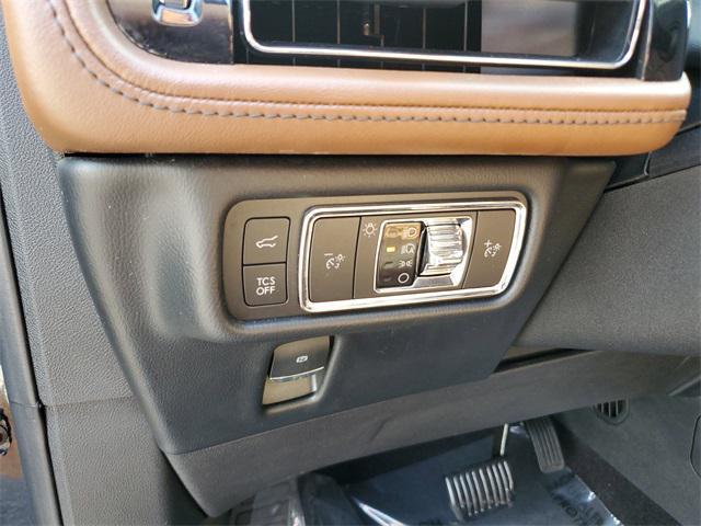 used 2022 Lincoln Nautilus car, priced at $35,500