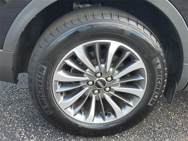 used 2022 Lincoln Nautilus car, priced at $35,500