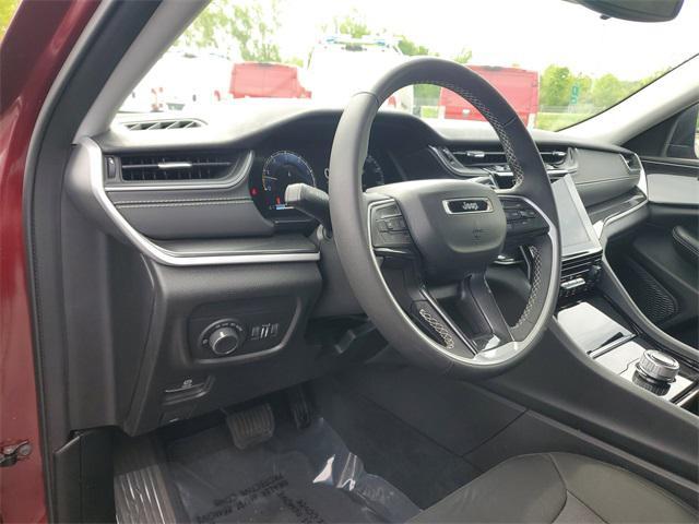 used 2023 Jeep Grand Cherokee car, priced at $27,806