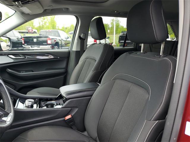 used 2023 Jeep Grand Cherokee car, priced at $27,806